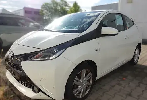 Gebraucht Toyota Aygo Basis 69 PS (50 kW) 2017 Kleinwagen