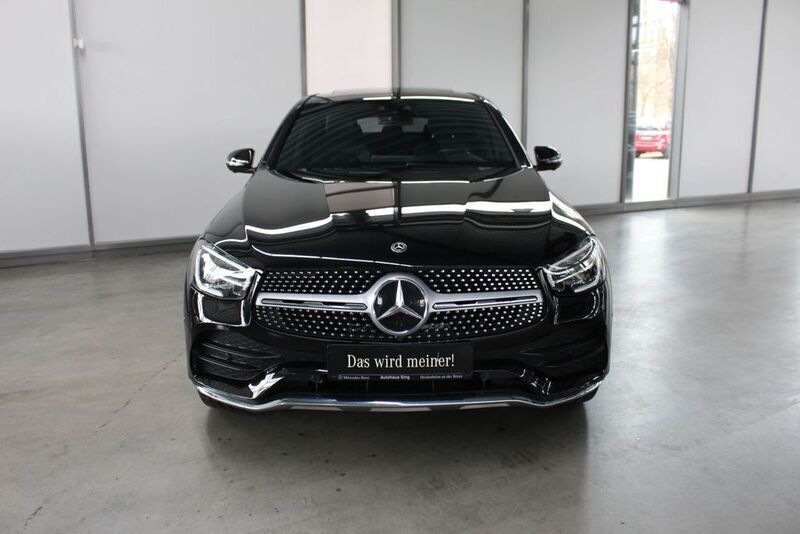 Gebraucht Mercedes GLC200 AMG 197 PS (144 kW) 2019 Schwarz , obsidianschwarz metallic SUV