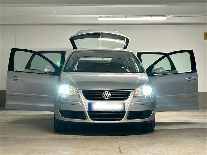 Gebraucht VW Polo 80 PS (58 kW) 2007 Silber Kleinwagen