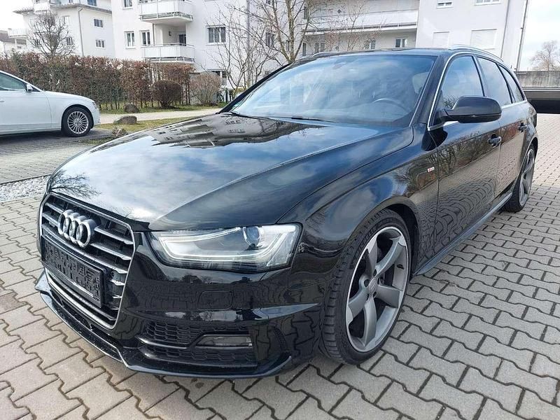 Gebraucht Audi A4 S-Line 245 PS (180 kW) 2015 Mythosschwarz metallic Kombi