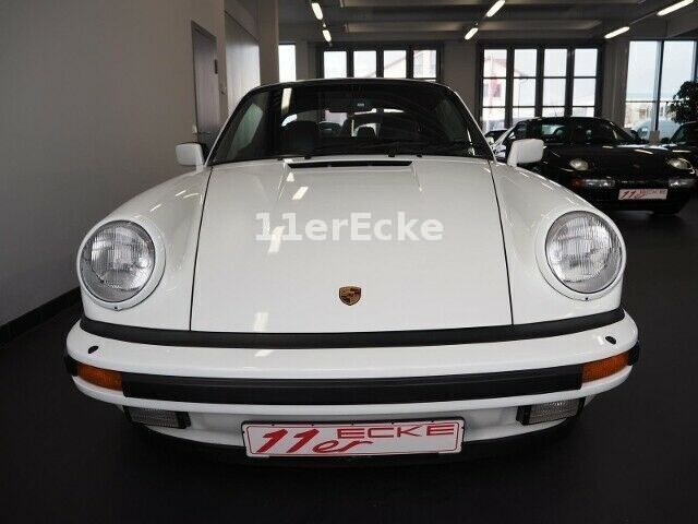Gebraucht Porsche 911 218 PS (160 kW) 1985 Weiß Cabrio