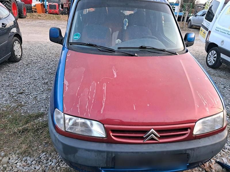 Gebraucht Citroën Berlingo 102 PS (75 kW) 2002 Blau Van / Kleinbus