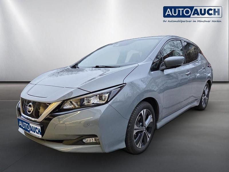 Grau Gebraucht 2021 Nissan Leaf N-Connecta Kleinwagen | 13.900 € (Fairer Preis) - Bild 1/4