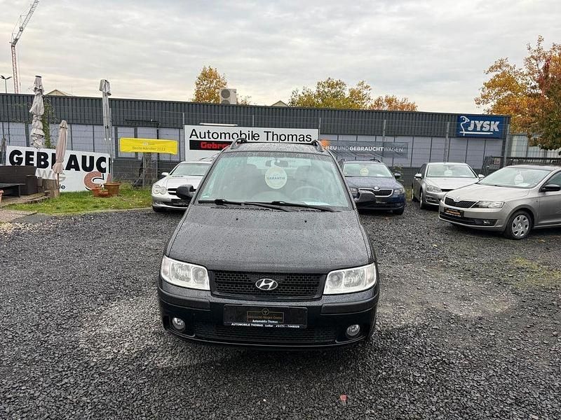 Gebraucht Hyundai Matrix GLS 122 PS (89 kW) 2007 Schwarz Van / Kleinbus