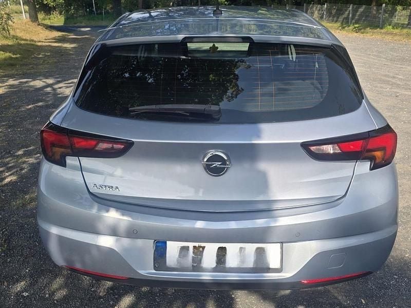Gebraucht Opel Astra 131 PS (96 kW) 2020 Silber Limousine