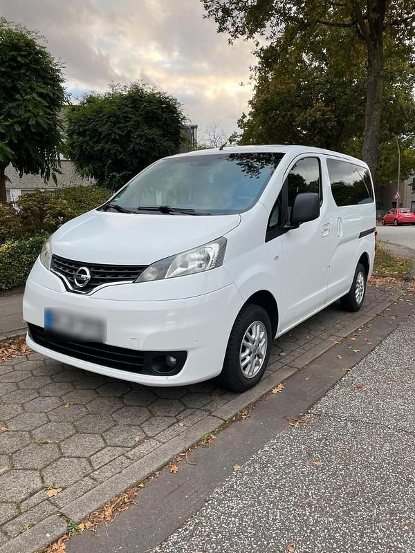 Weiß Gebraucht 2011 Nissan Evalia Van / Kleinbus | 6.700 € (Fairer Preis) - Bild 1/4