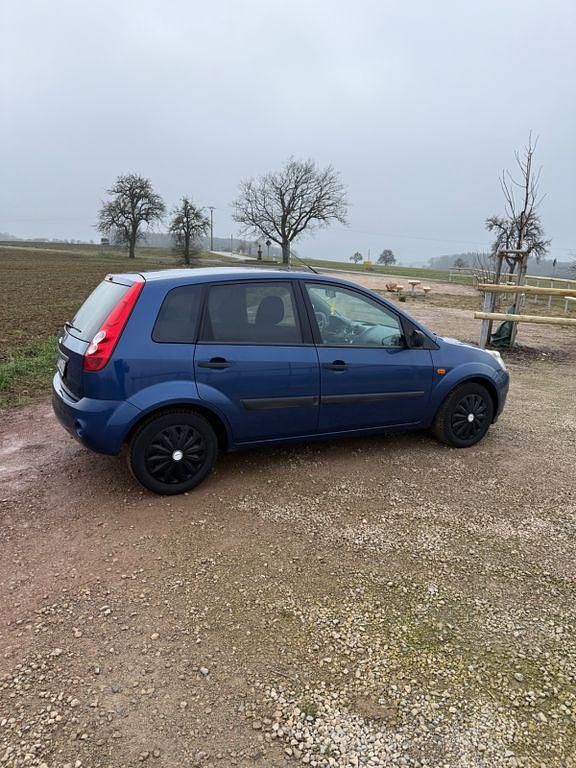 Gebraucht Ford Fiesta Fun X 69 PS (50 kW) 2007 Blau Limousine