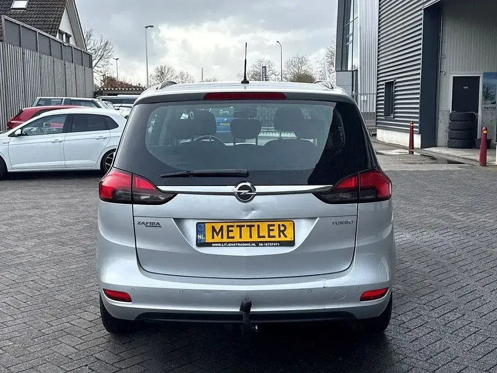 Gebraucht Opel Zafira Tourer Cosmo 140 PS (102 kW) 2012 Grau Van / Kleinbus