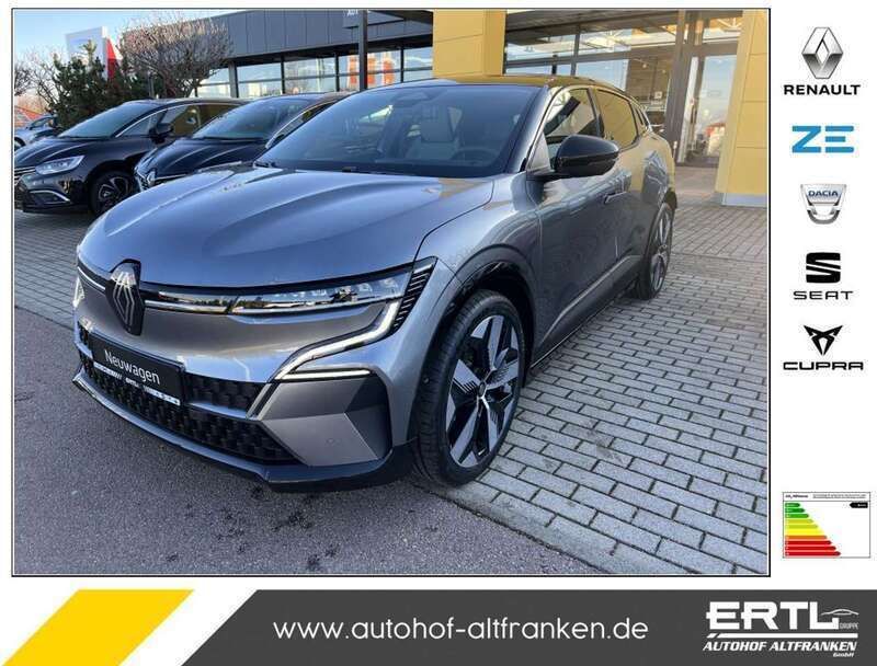 Arktisweiß/dach in blackpear Gebraucht 2023 Renault Mégane Techno Limousine | 35.980 € (Teuer) - Bild 1/3
