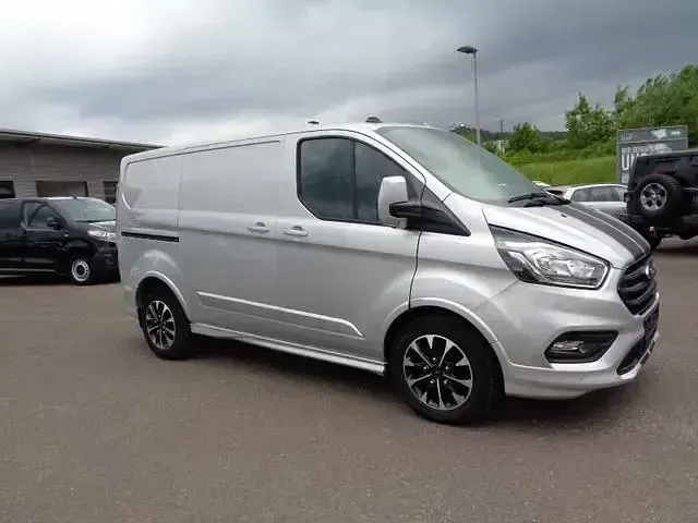 Gebraucht Ford Transit Custom Sport 170 PS (125 kW) 2022 Silber Van / Kleinbus