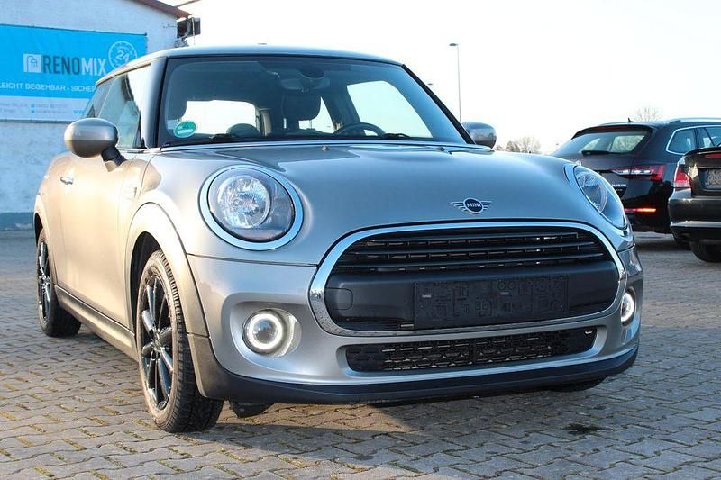 Gebraucht Mini ONE 102 PS (75 kW) 2019 Grau Kleinwagen