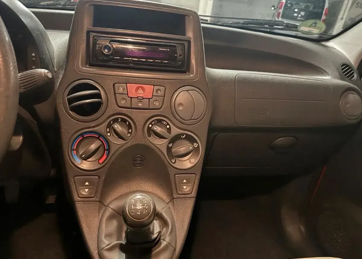 Gebraucht Fiat Panda 60 PS (44 kW) 2009 Rot Kleinwagen