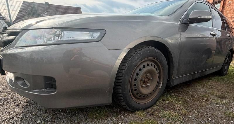 Gebraucht Honda Accord 140 PS (102 kW) 2007 Grau Kombi