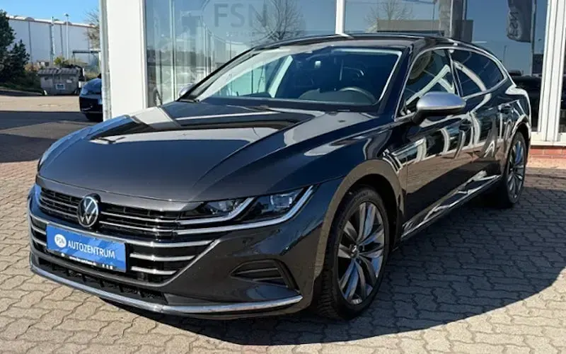 Gebraucht VW Arteon Elegance 150 PS (110 kW) 2023 Grau Kombi
