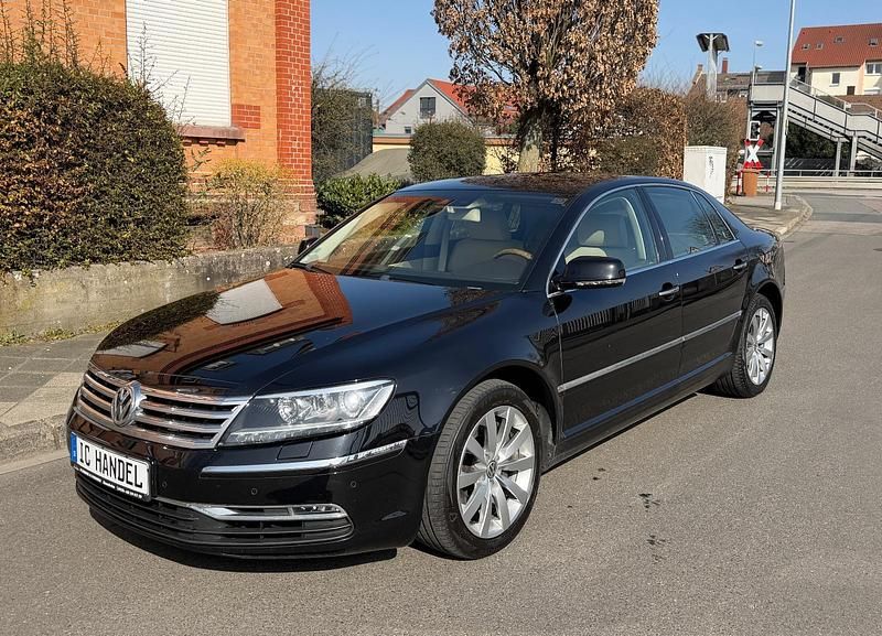 Gebraucht VW Phaeton 239 PS (175 kW) 2011 Schwarz Limousine