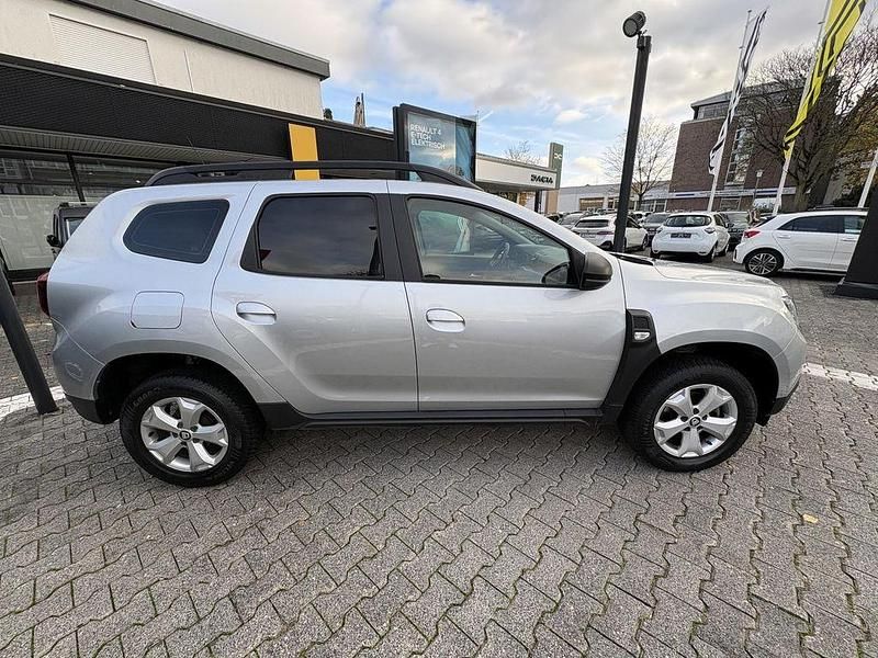 Gebraucht Dacia Duster Comfort 101 PS (74 kW) 2020 Silber SUV