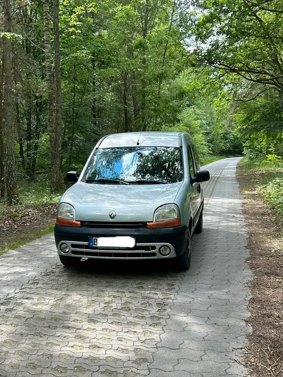 Gebraucht Renault Kangoo 75 PS (55 kW) 2002 Silber Van / Kleinbus