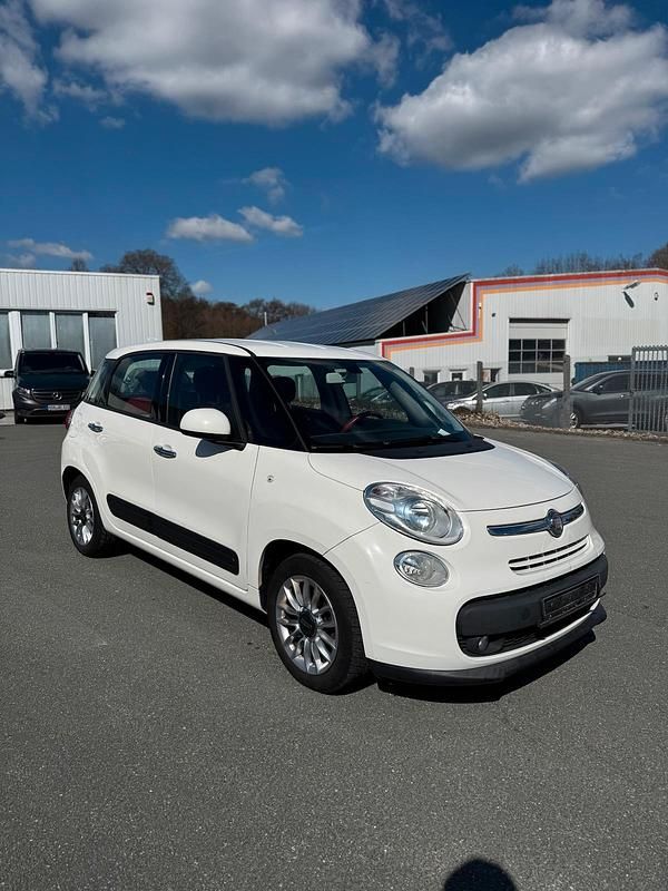 Gebraucht Fiat 500L 95 PS (69 kW) 2012 Weiß Van / Kleinbus