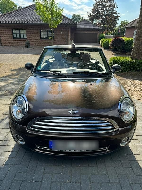 Braun Gebraucht 2010 Mini Cooper Cabriolet Cabrio | 4.500 € (Guter Preis) - Bild 1/4