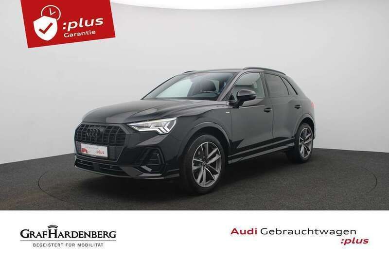 Mythosschwarz metallic Gebraucht 2024 Audi Q3 S-Line SUV | 46.980 € (Teuer) - Bild 1/4