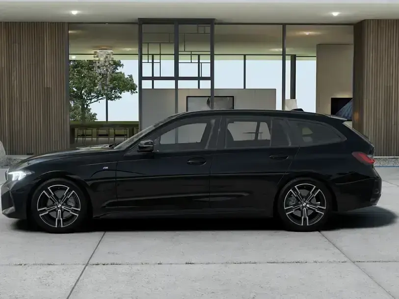 Gebraucht BMW 330 Performance 258 PS (189 kW) 2024 Schwarz Kombi