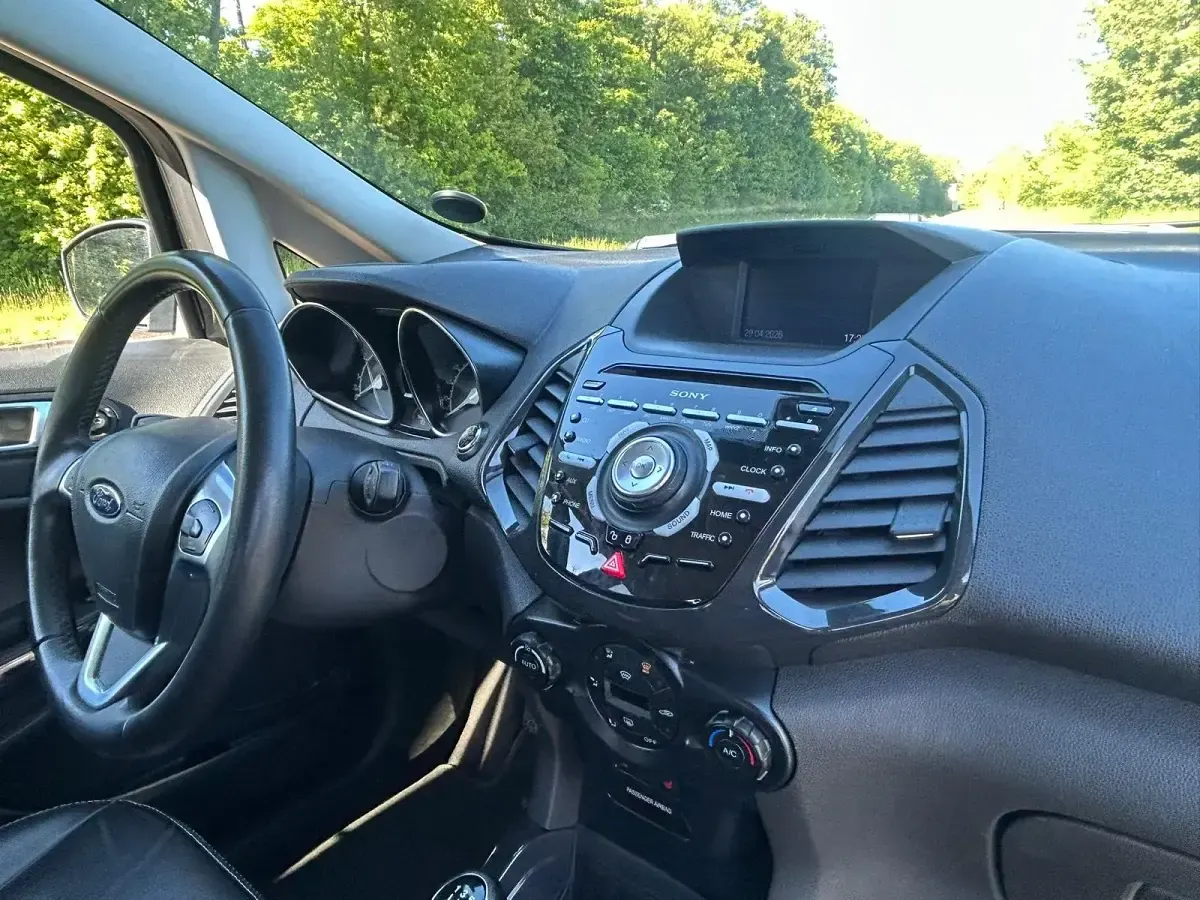 Gebraucht Ford Ecosport Sport 125 PS (91 kW) 2017 Schwarz SUV