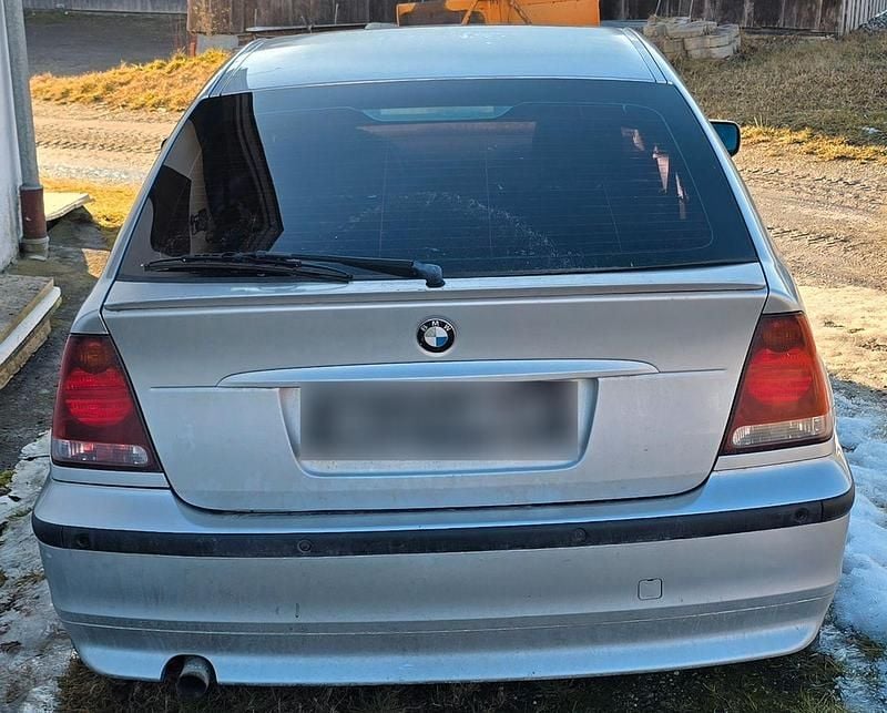 Gebraucht BMW 316 Sport Line 116 PS (85 kW) 2003 Silber Limousine