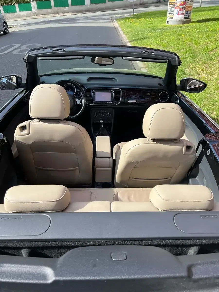 Gebraucht VW Beetle 109 PS (80 kW) 2014 Schwarz Kleinwagen