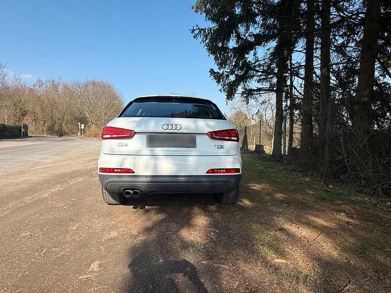 Usata Audi Q3 170 CV (125 kW) 2012 Bianco SUV