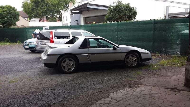 Gebraucht Pontiac Fiero 141 PS (103 kW) 1985 Silber Coupé