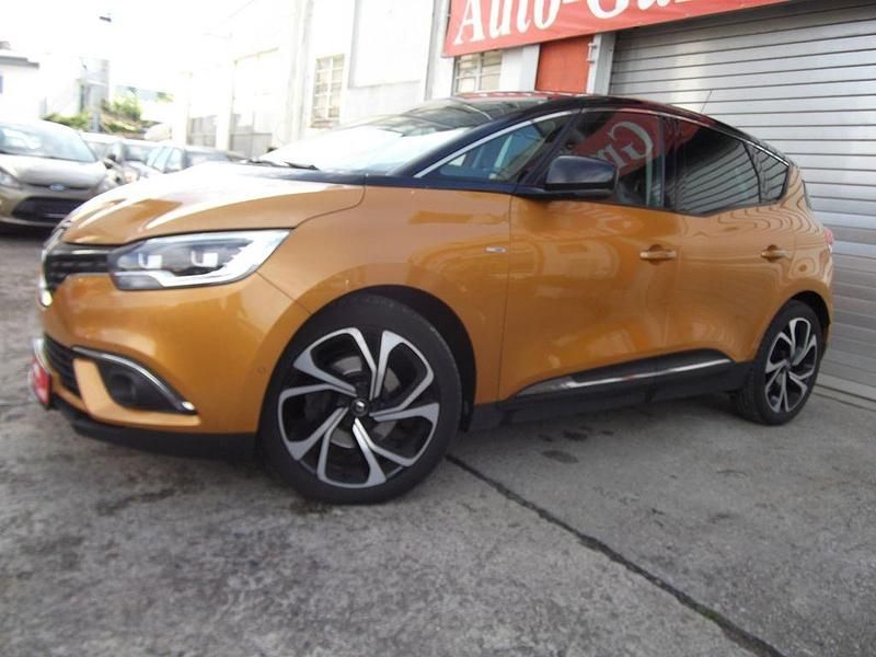 Other Gebraucht 2017 Renault Scénic IV Bose Edition Van / Kleinbus | 11.499 € (Guter Preis) - Bild 1/4