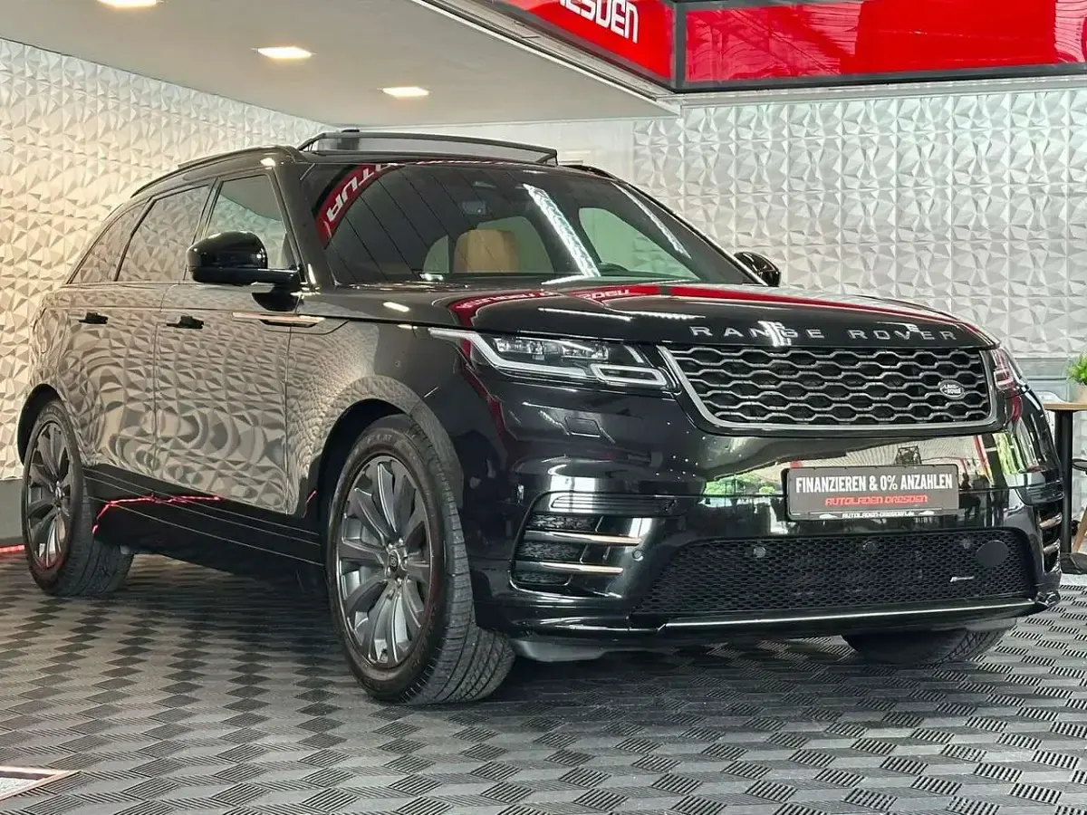 Gebraucht Land Rover Range Rover Velar R-Dynamic 300 PS (220 kW) 2022 Santorini black SUV