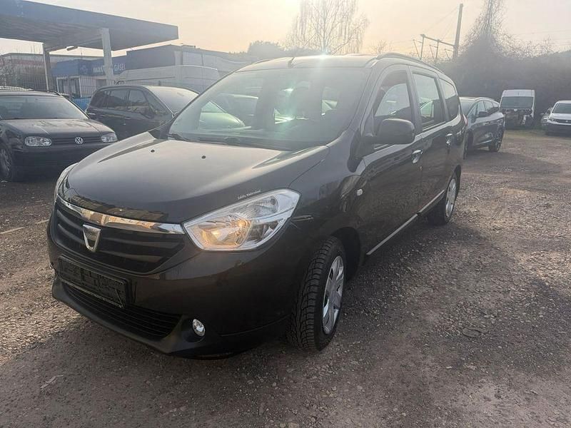 Gebraucht Dacia Lodgy Celebration 107 PS (78 kW) 2013 Schwarz Van / Kleinbus