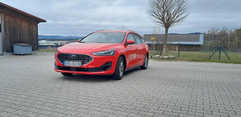 Second-hand Ford Focus 116 CP (85 kW) 2025 Roșu Break