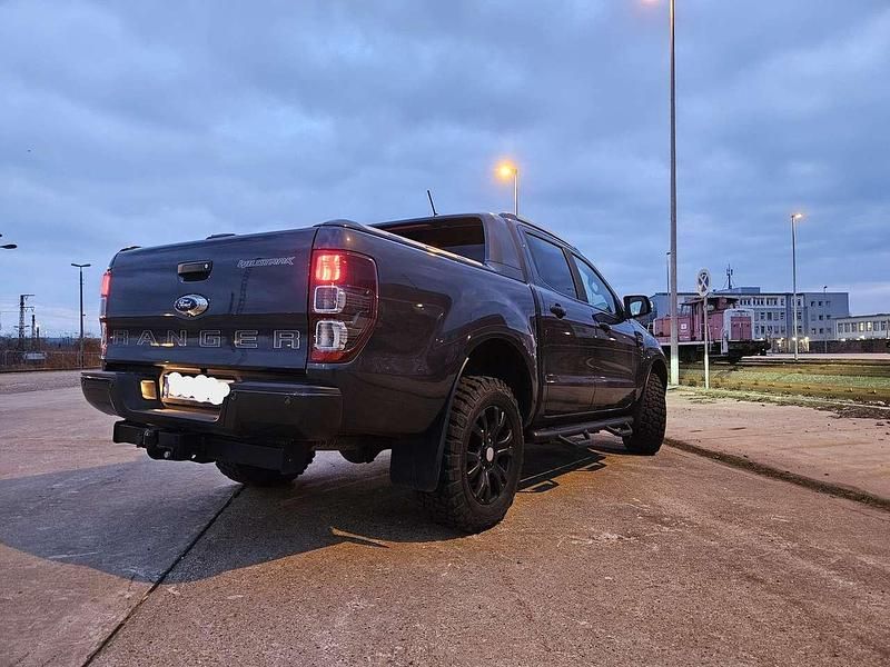 Gebraucht Ford Ranger Wildtrack 212 PS (155 kW) 2021 Grau Pickup
