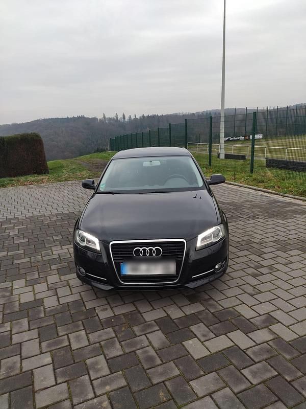 Schwarz Gebraucht 2011 Audi A3 Limousine | 6.500 € (Fairer Preis) - Bild 1/4