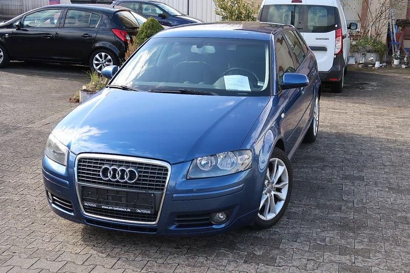 Gebraucht Audi A3 Ambiente 160 PS (117 kW) 2008 Blau Kleinwagen