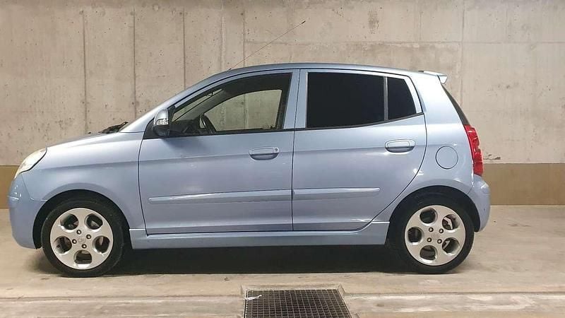 Gebraucht Kia Picanto 65 PS (47 kW) 2009 Blau Kleinwagen