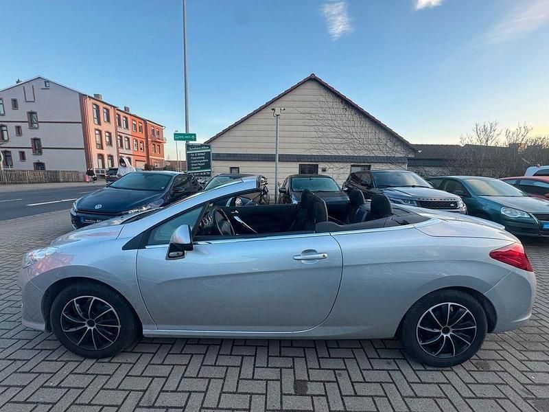 Gebraucht Peugeot 308 CC Premium 120 PS (88 kW) 2009 Grau Cabrio