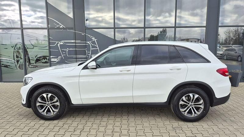 Gebraucht Mercedes GLC250 211 PS (155 kW) 2018 Weiß SUV