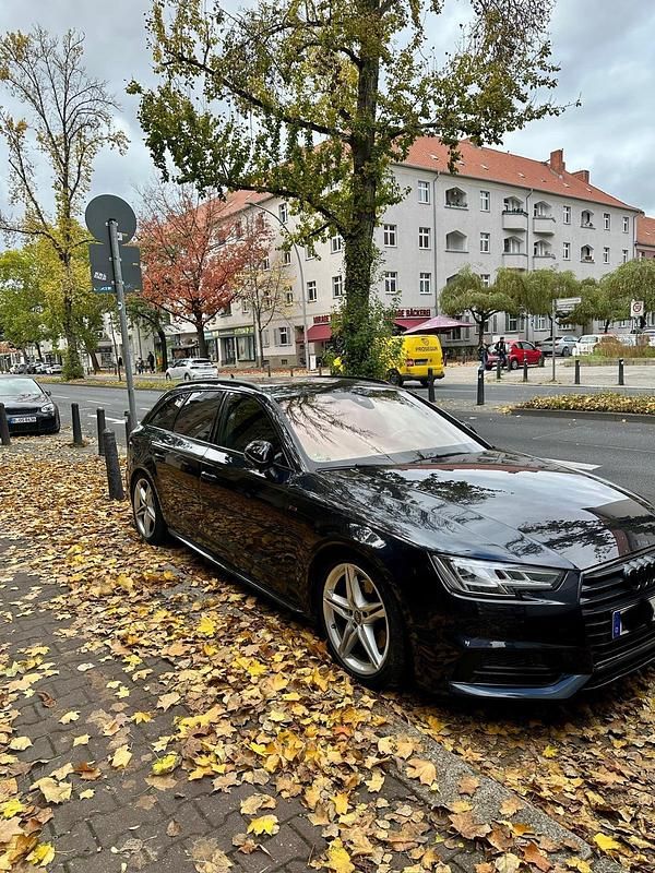 Blau Gebraucht 2018 Audi A4 S-Line Kombi | 14.500 € (Superpreis) - Bild 1/4