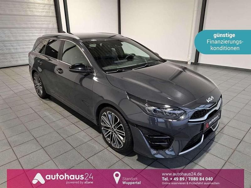 Grau Gebraucht 2021 Kia Ceed GT GT-Line Kombi | 24.990 € (Etwas zu teuer) - Bild 1/4