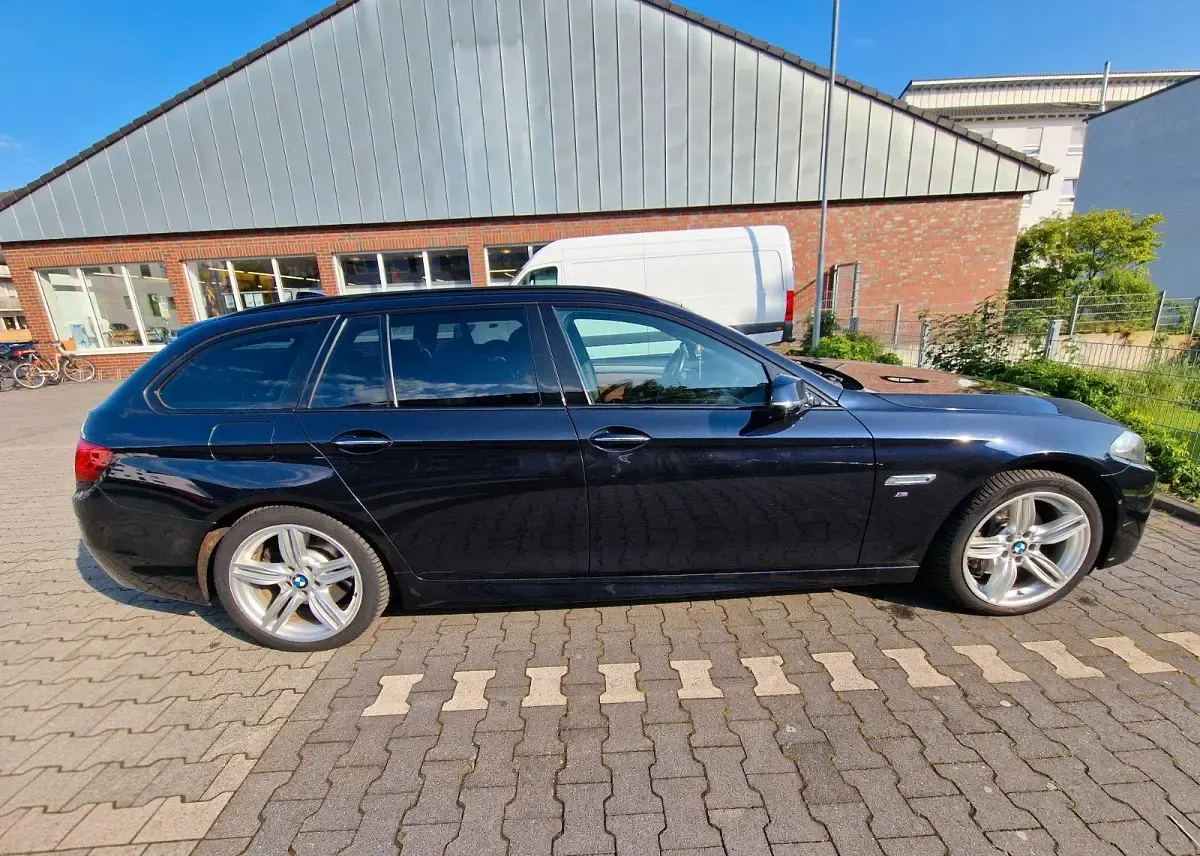 Gebraucht BMW 535 M Sport 313 PS (230 kW) 2014 Schwarz Kombi