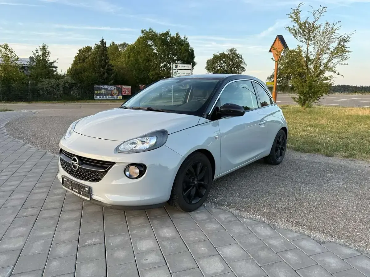 Gebraucht Opel Adam Unlimited 87 PS (63 kW) 2016 Greyhood (427a)/stardust grey Kleinwagen