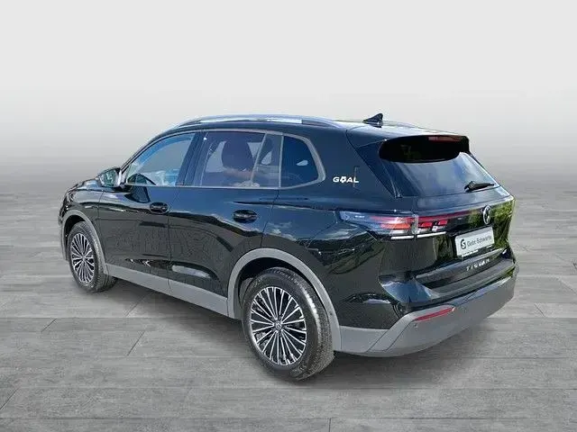 Gebraucht VW Tiguan Goal 131 PS (96 kW) 2025 Schwarz SUV