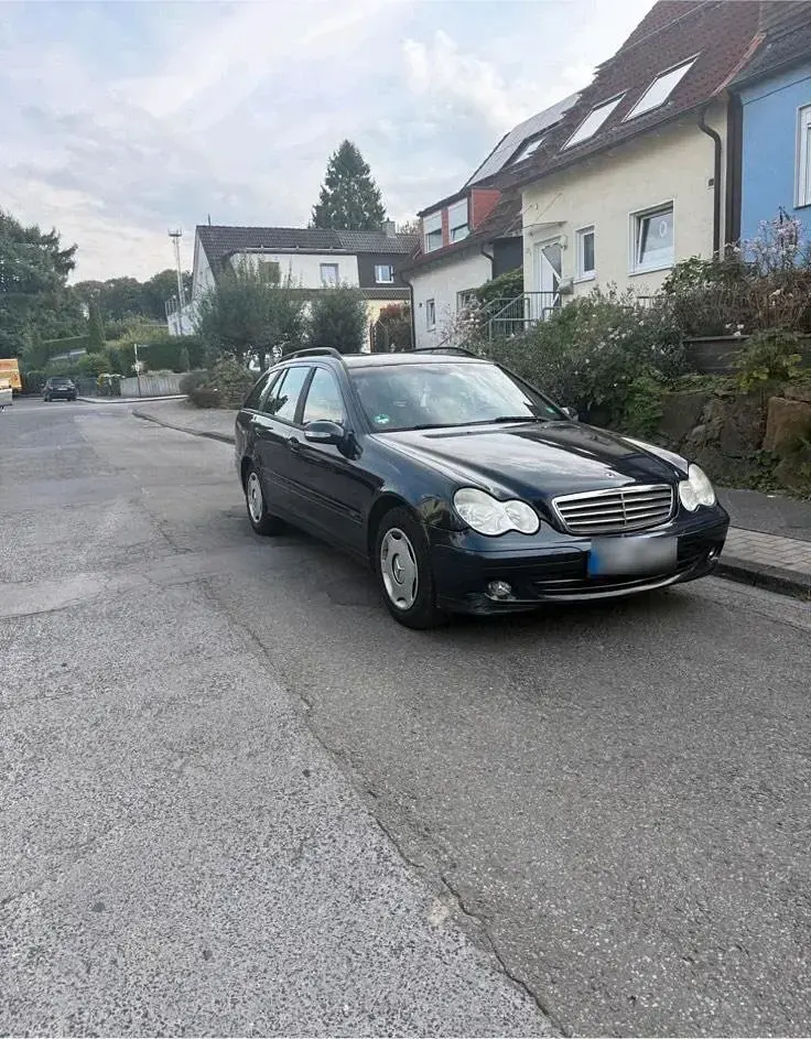 Gebraucht Mercedes C180 143 PS (105 kW) 2003 Kombi
