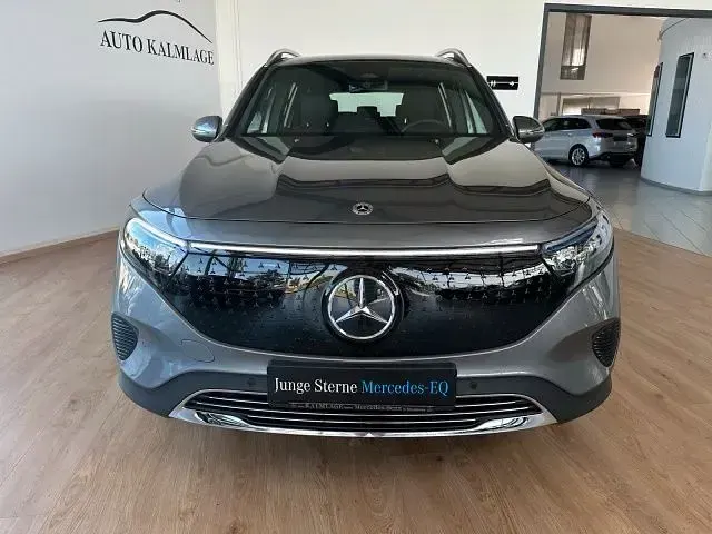 Gebraucht Mercedes EQB350 Progressive 214 kW (292 PS) 2025 Lack mountaingrau SUV
