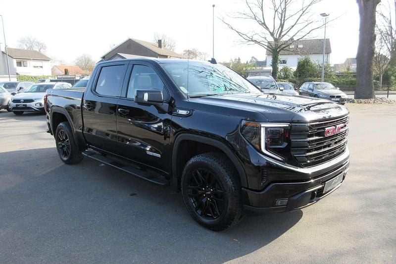 Neu GMC Sierra 309 PS (227 kW) 2026 Schwarz Pickup