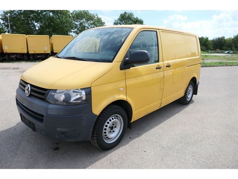 Gebraucht VW T5 84 PS (61 kW) 2010 Ginstergelb r1032 Van