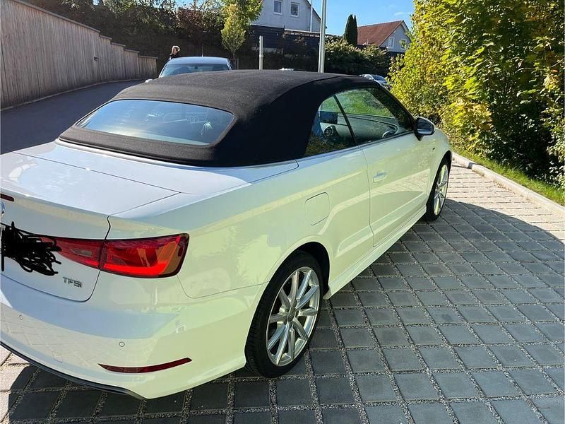Gebraucht Audi A3 Cabriolet S-Line 125 PS (91 kW) 2016 Weiß Cabrio